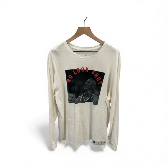 Jordan Men’s Long Sleeve Graphic Tee – Size XL - Picture 1 of 5